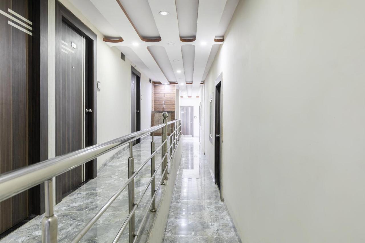 Oyo 45301 Hotel Om Palace Sagar  Exterior photo