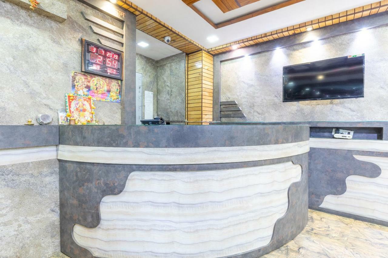 Oyo 45301 Hotel Om Palace Sagar  Exterior photo